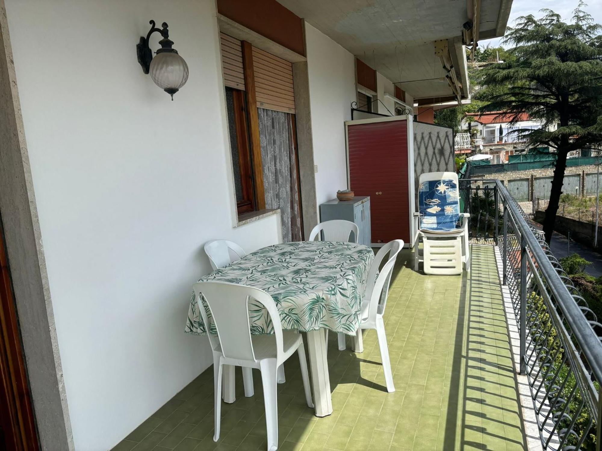 Appartamento Angela Riva Ligure Esterno foto